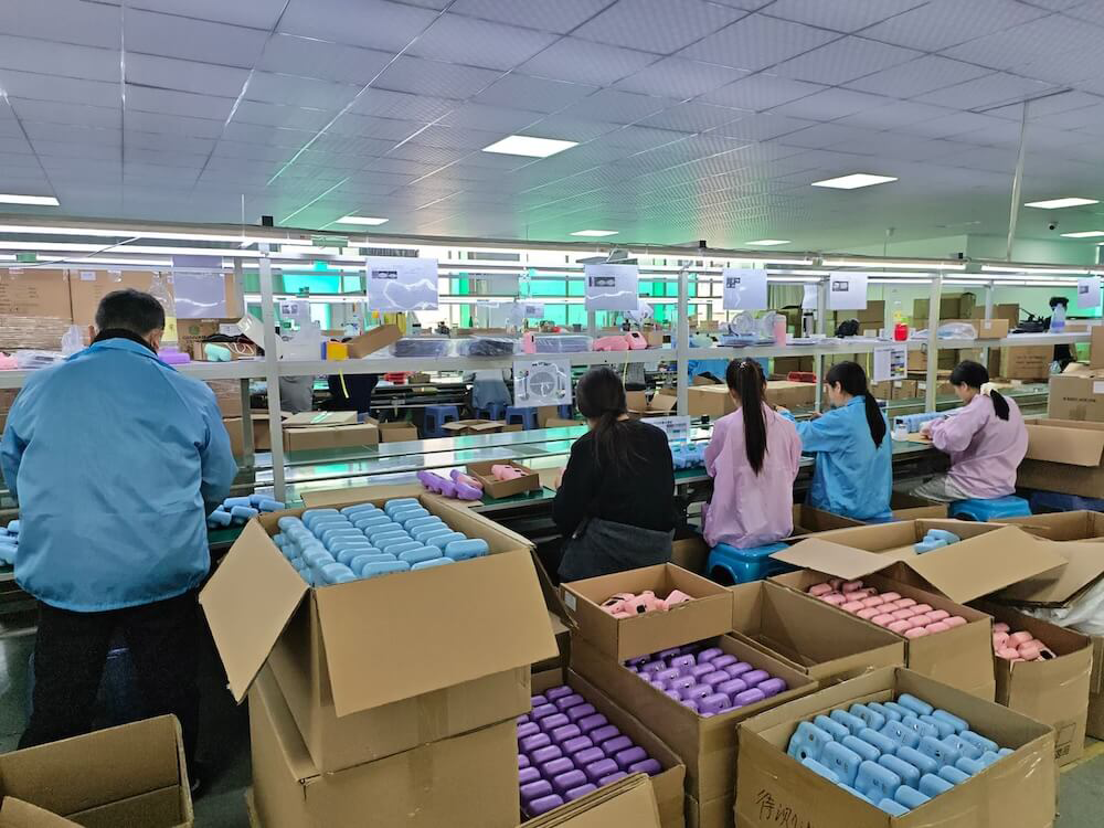 Workshop at the Bao’an factory